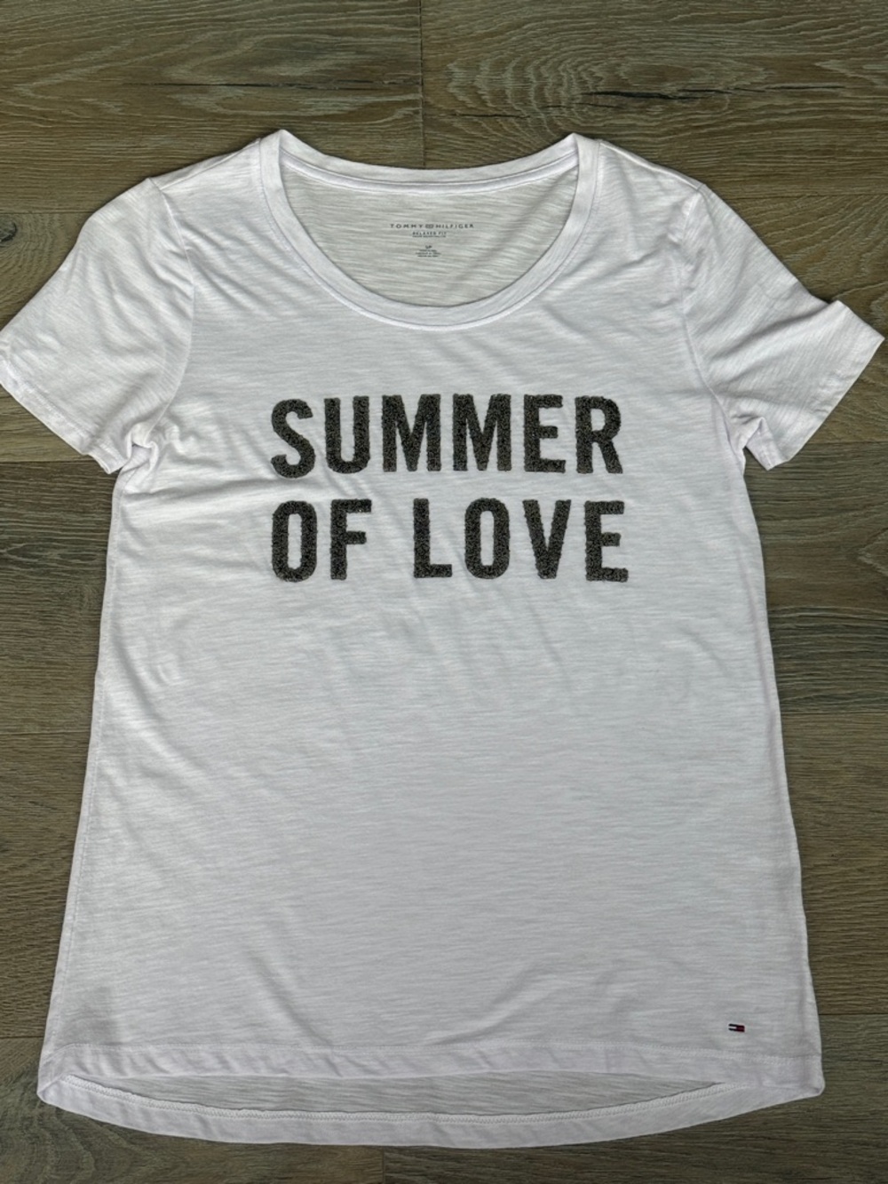 Tommy Hilfiger White Crewneck T SUMMER OF LOVE Sequin Graphic Relaxed Fit-Small